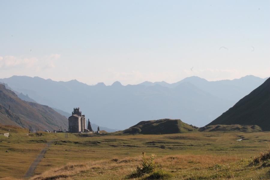 .. Le plus facile et le moins terrible de tous. Il colle del Piccolo San Bernardo nell'Ottocento