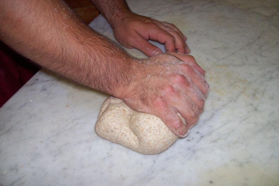 Festa del pane nero a Perloz Dough Fehta dou pan ner (Rye Bread festival)