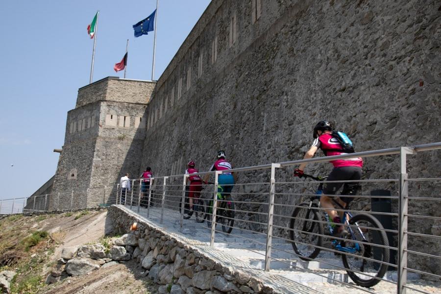 E-bikes Pedala Forte, la cultura a passo di e-bike