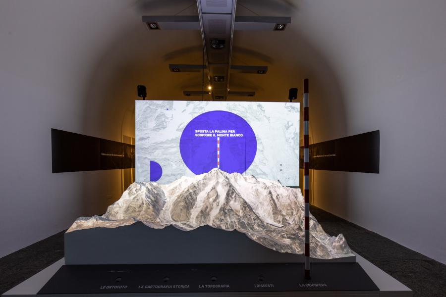 Conferenza Il Monte Bianco attraverso le immagini di Éric Asselborn