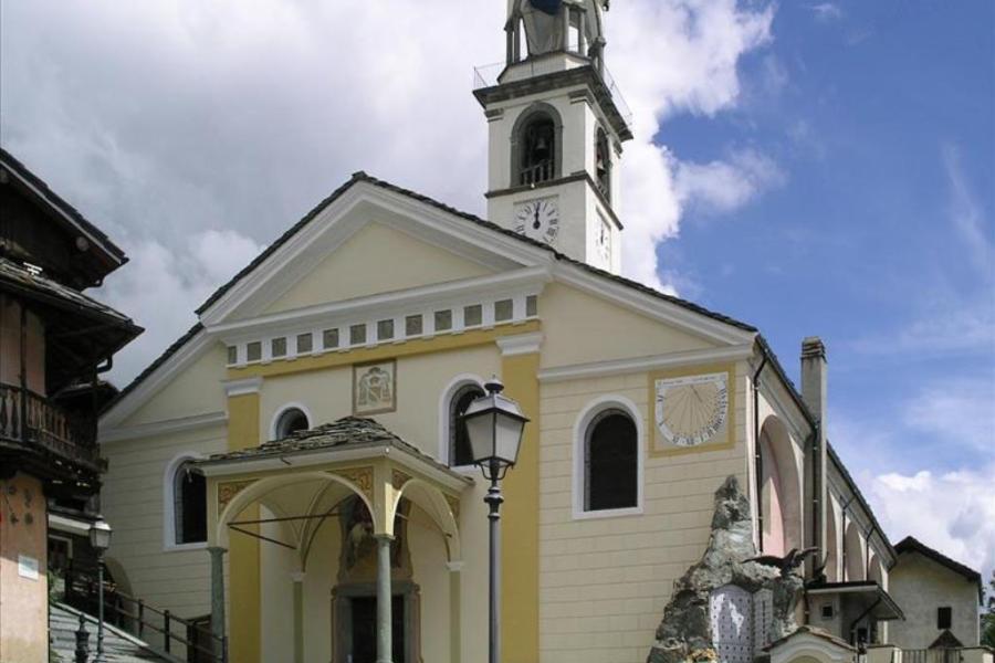 Chiesa di Antagnod - Facciata Arte Sacra ad Ayas - Ouverture extraordinaire des Chapelles et du Musée d'Antagnod