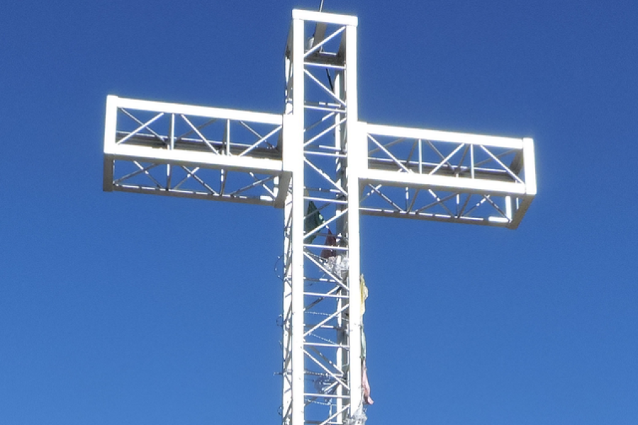 Croce di ferro sulla Falconetta Messe au sommet du Monte Falconetta - Bec di Nana mt. 3010