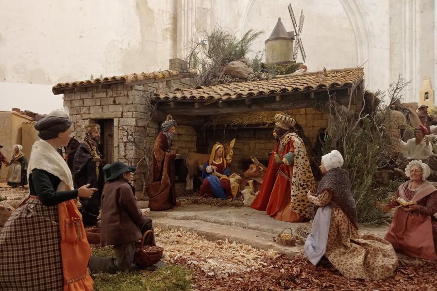 Presepe Li Santoun d'Arles - Provençal Nativity Scene