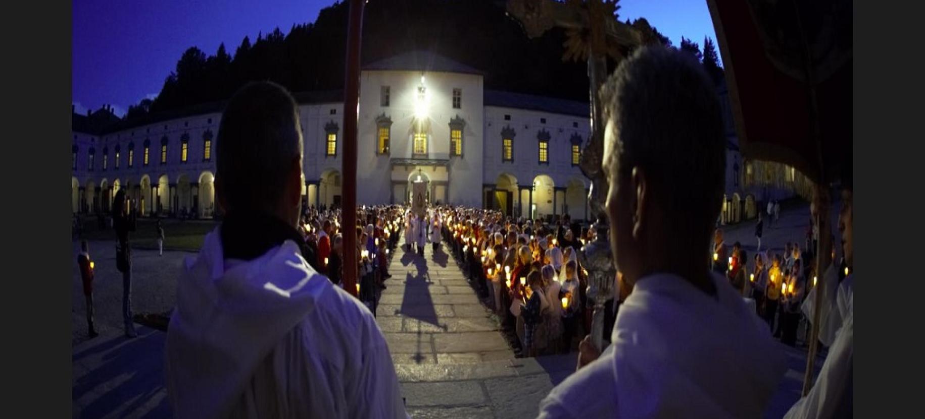 Procession from Fontainemore to Oropa and back