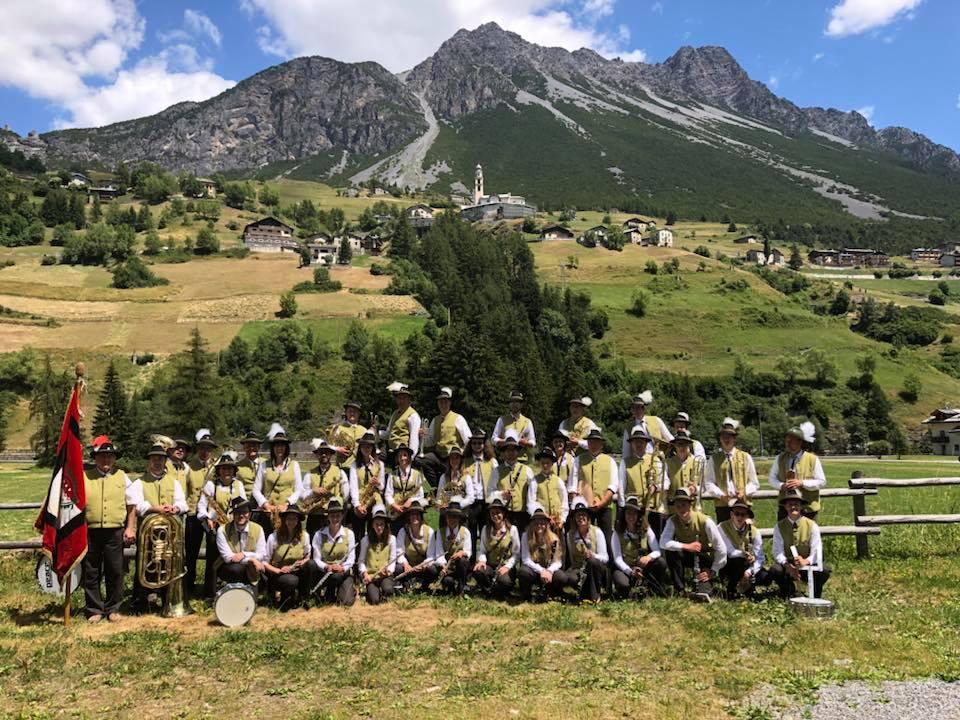 Concert de la fanfare "Musikkapelle La Lira" et de la chorale "Singen mit Herz"