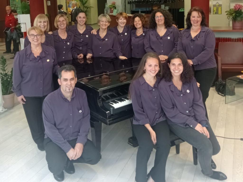 Concert of the Ru Herbal women's choir