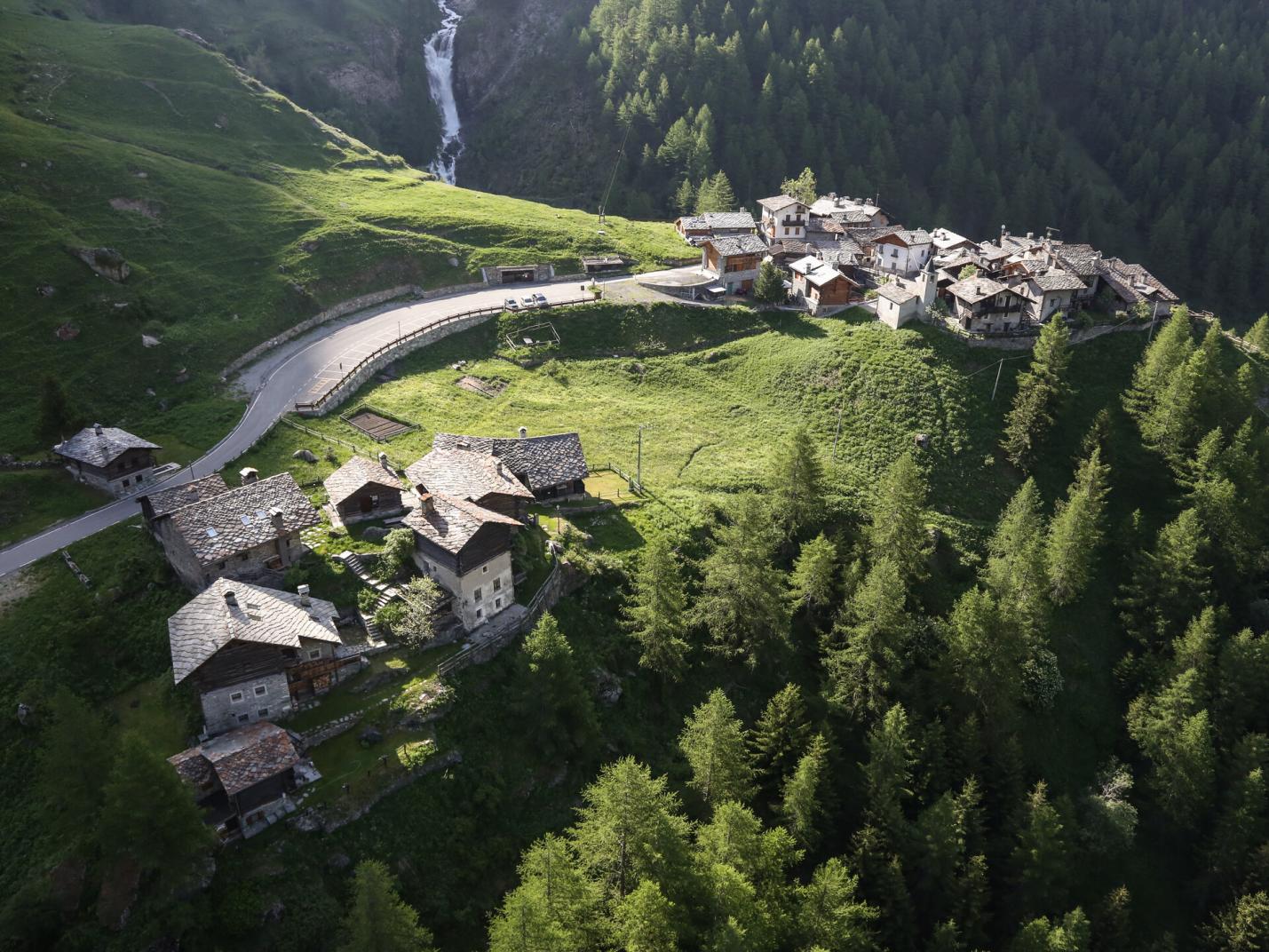 Montagne aux livres - Presentazione del libro "Un cuore in vetta" di Milena Béthaz