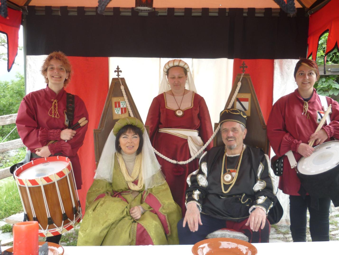 Personaggi medievali... Un pomeriggio diverso al castello di Fénis