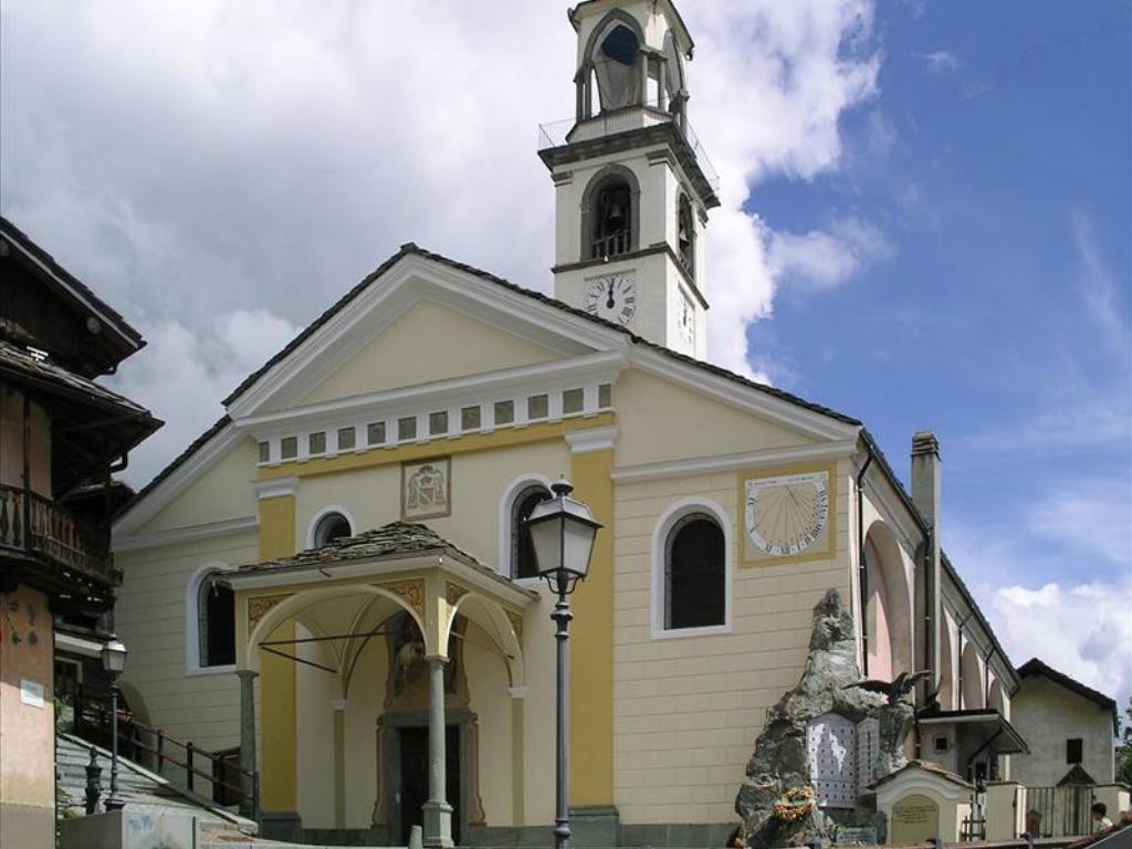 Chiesa di Antagnod - Facciata Arte Sacra ad Ayas - Ouverture extraordinaire des Chapelles et du Musée d'Antagnod