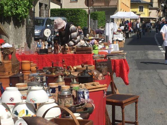 Marché de l'occasion et de l'échange