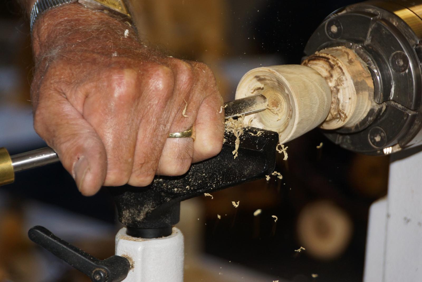 Legno  Dimostrazione di lavorazione artigianale