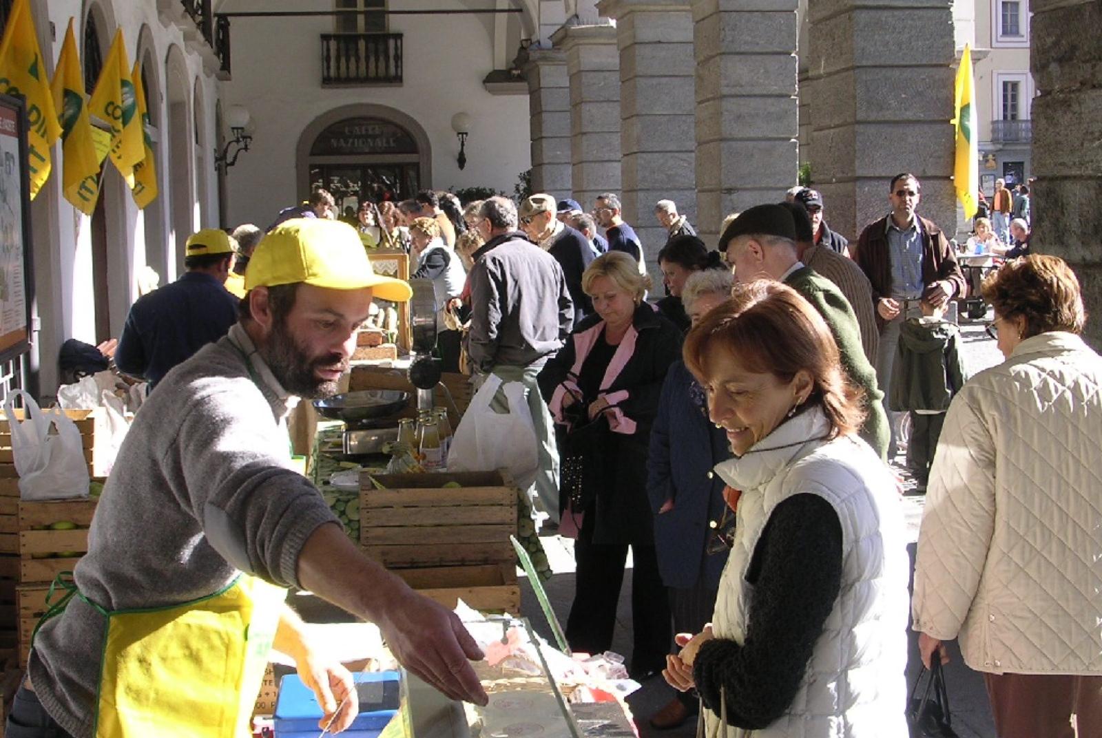 Il mercato "Lo Tsaven" alla Foire d'été