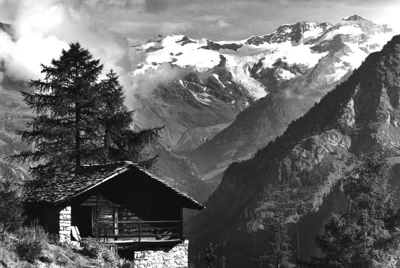 Restelli Mostra fotografica "I Walser nelle immagini di Franco Restelli"