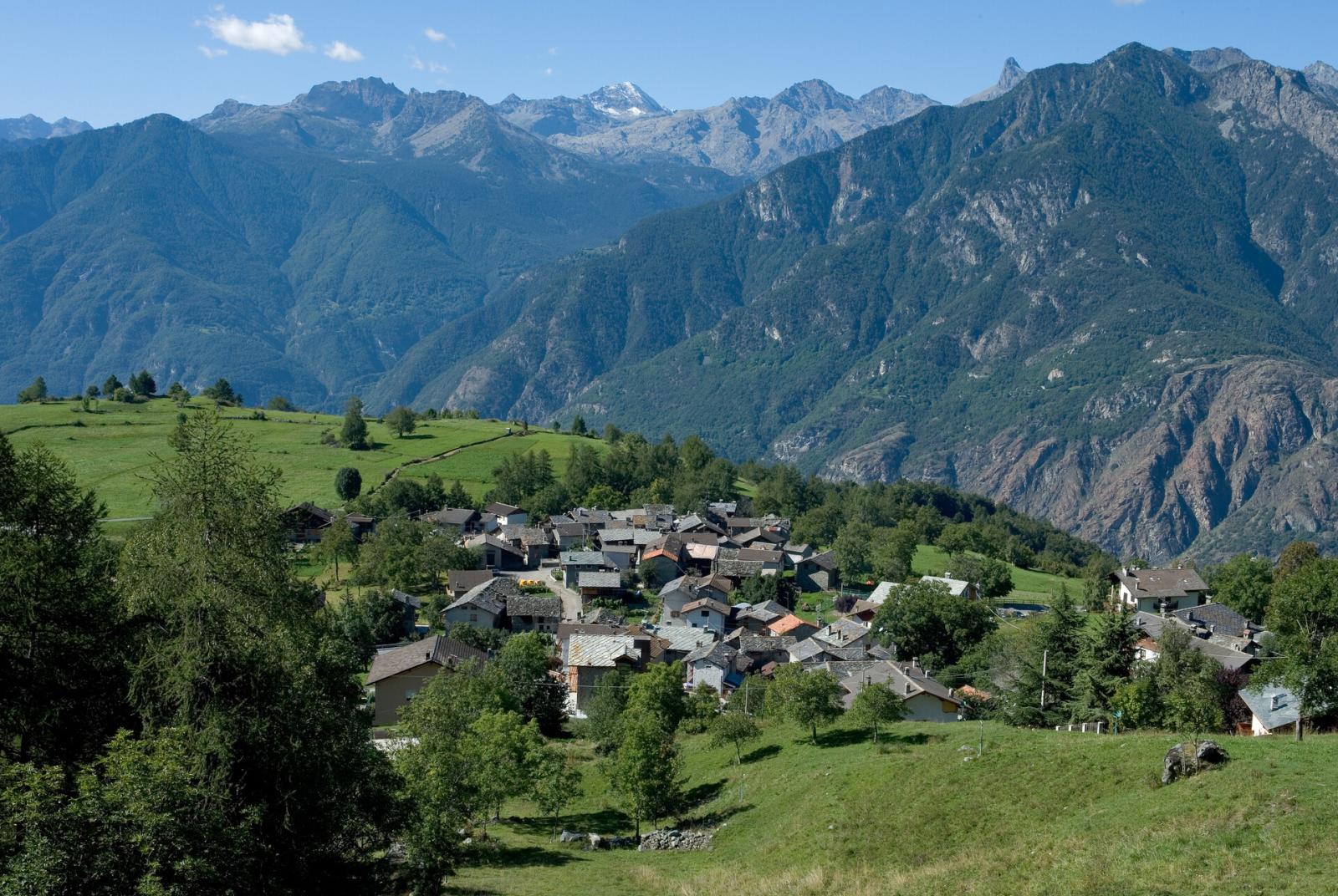 Emarèse  Cultura in cammino - da Challand-Saint-Victor a Emarèse