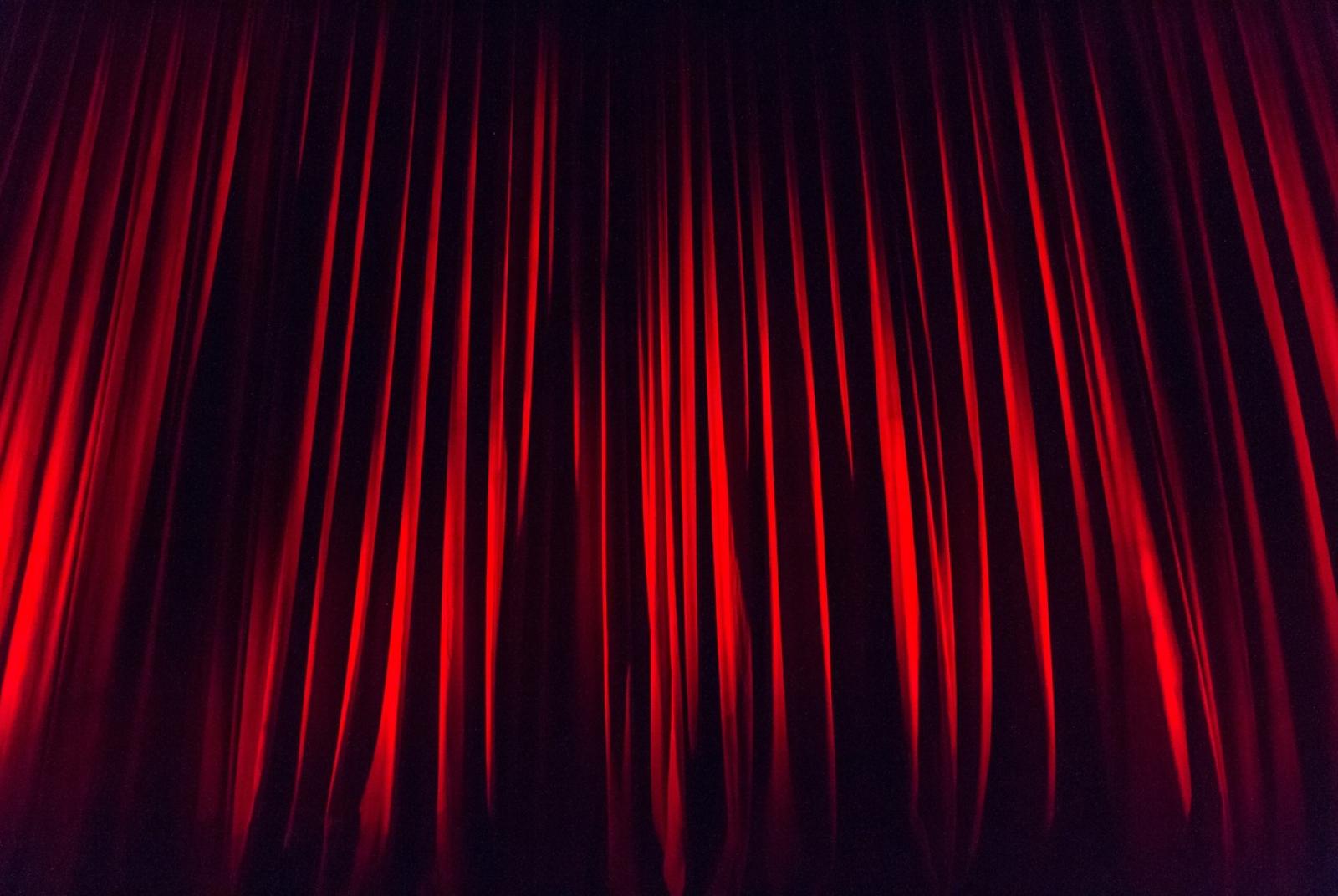 Spettacolo teatrale "C'era due volte un re"