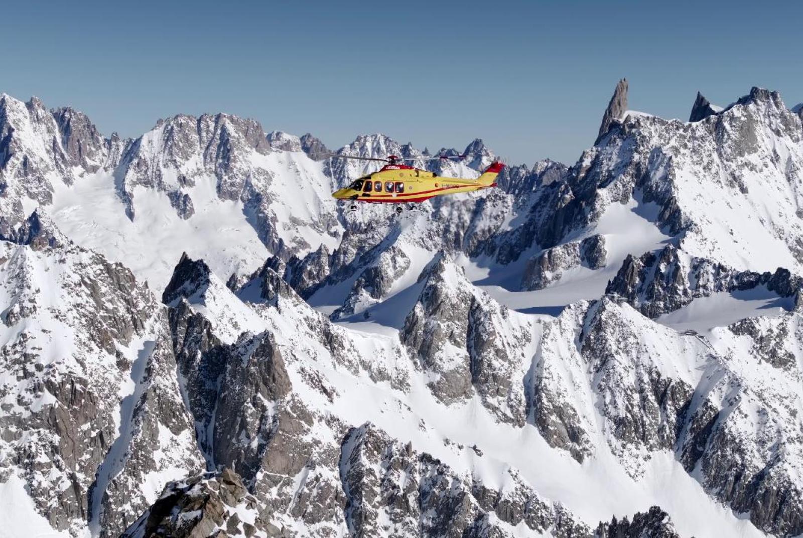 Soccorso alpino I volti e il cuore