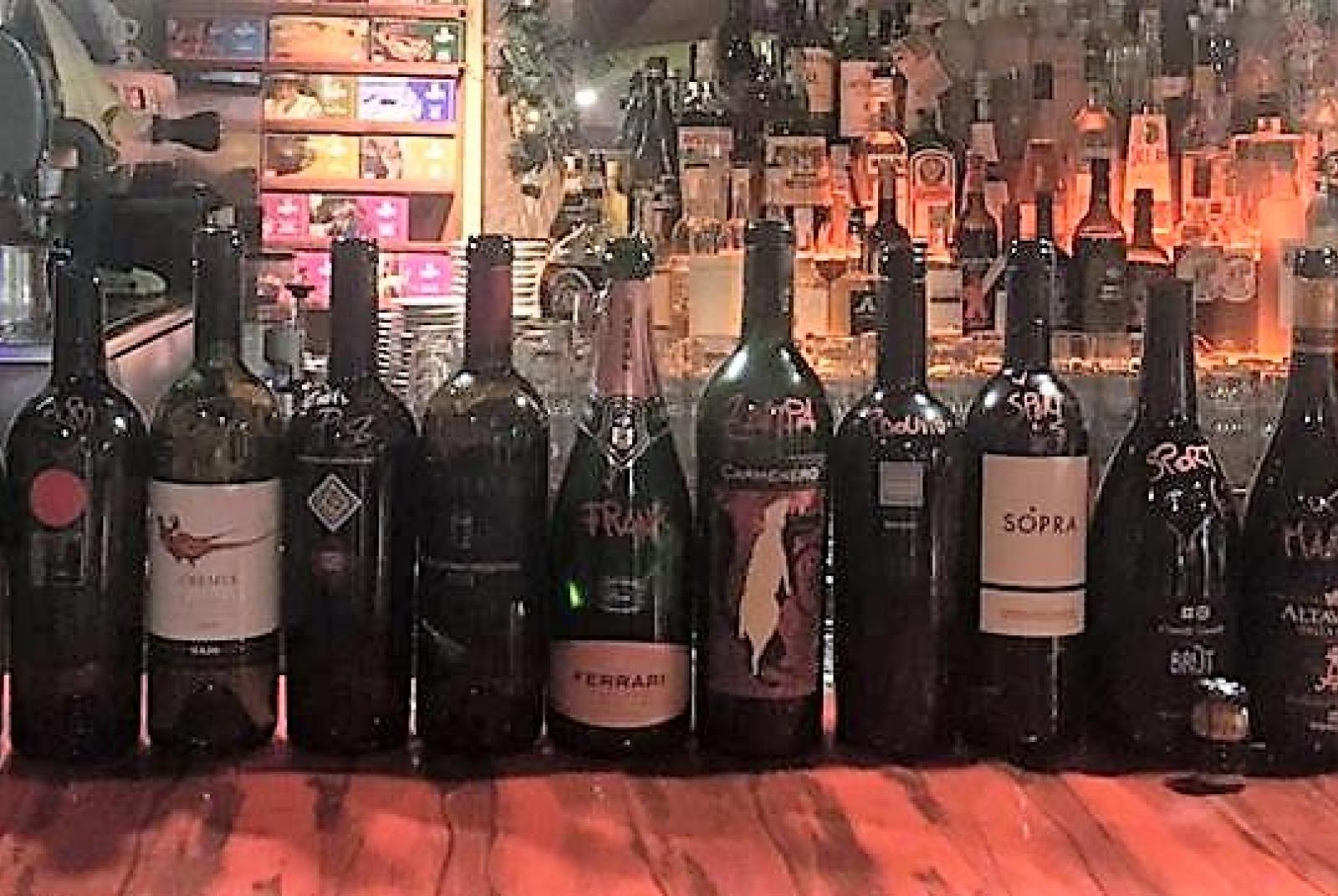 WINE TASTING AT THE POLLUCE VINERIA & MERENDERIA